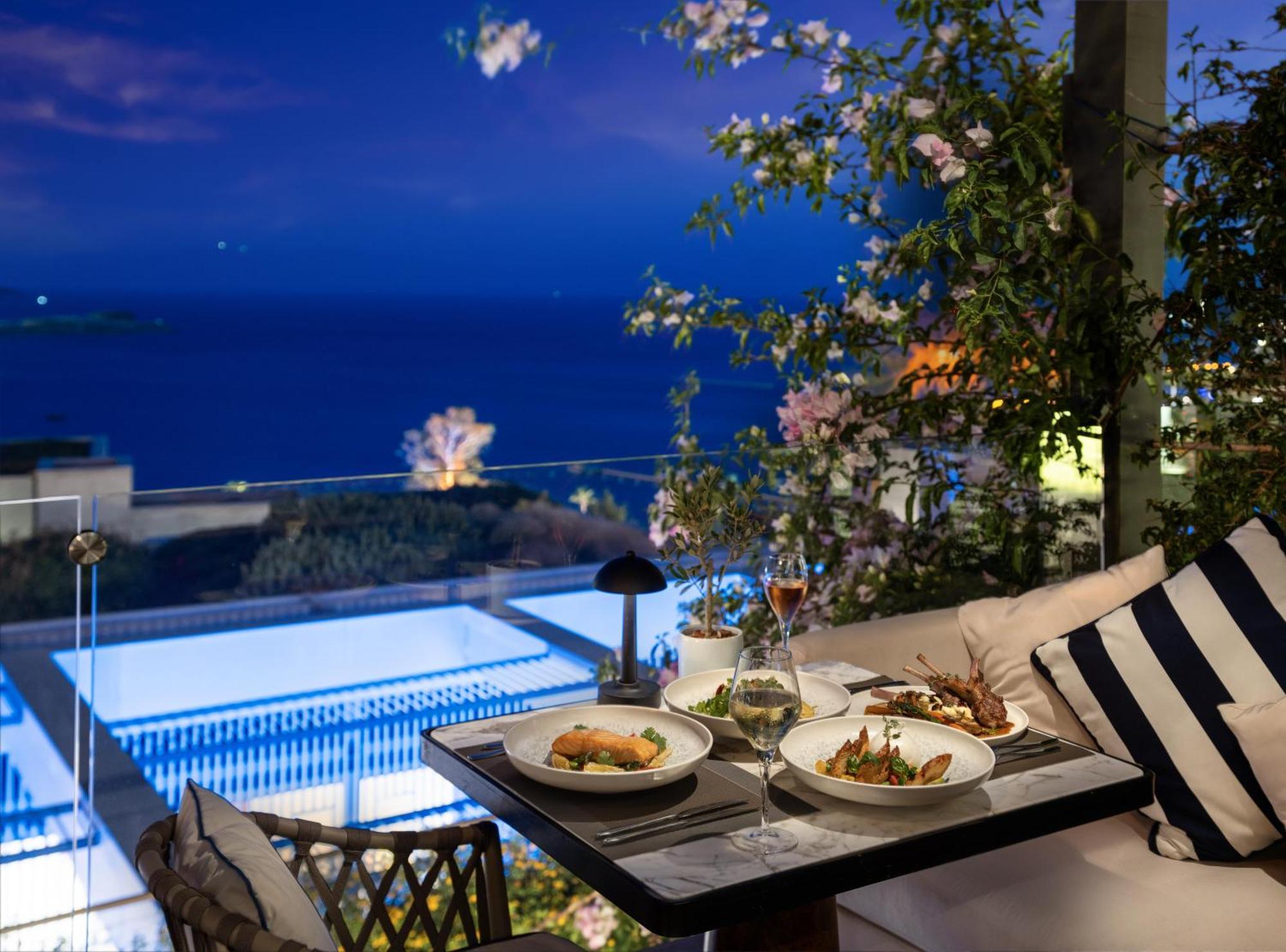 Kaya Palazzo Resort & Residences Le Chic Bodrum ภายนอก รูปภาพ